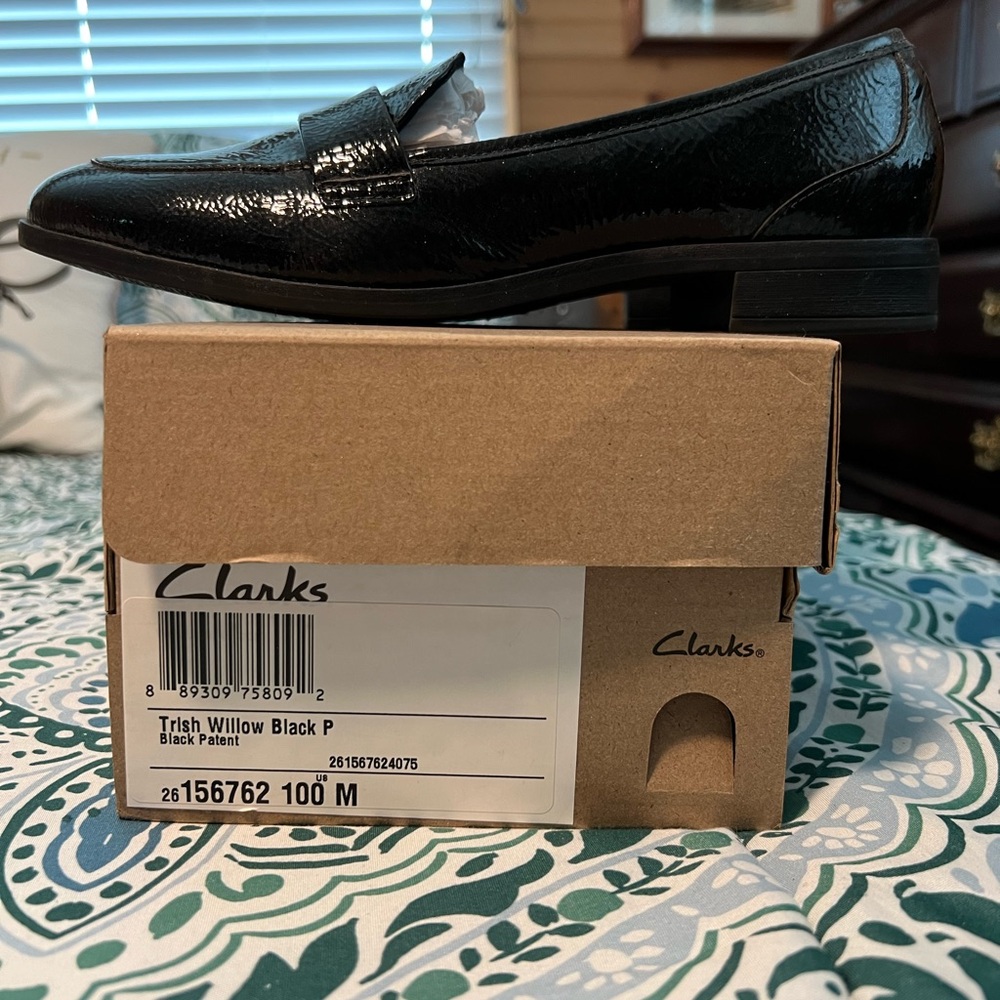 Clark’s Women’s Trish Willow Loafer. Patent Leather.
